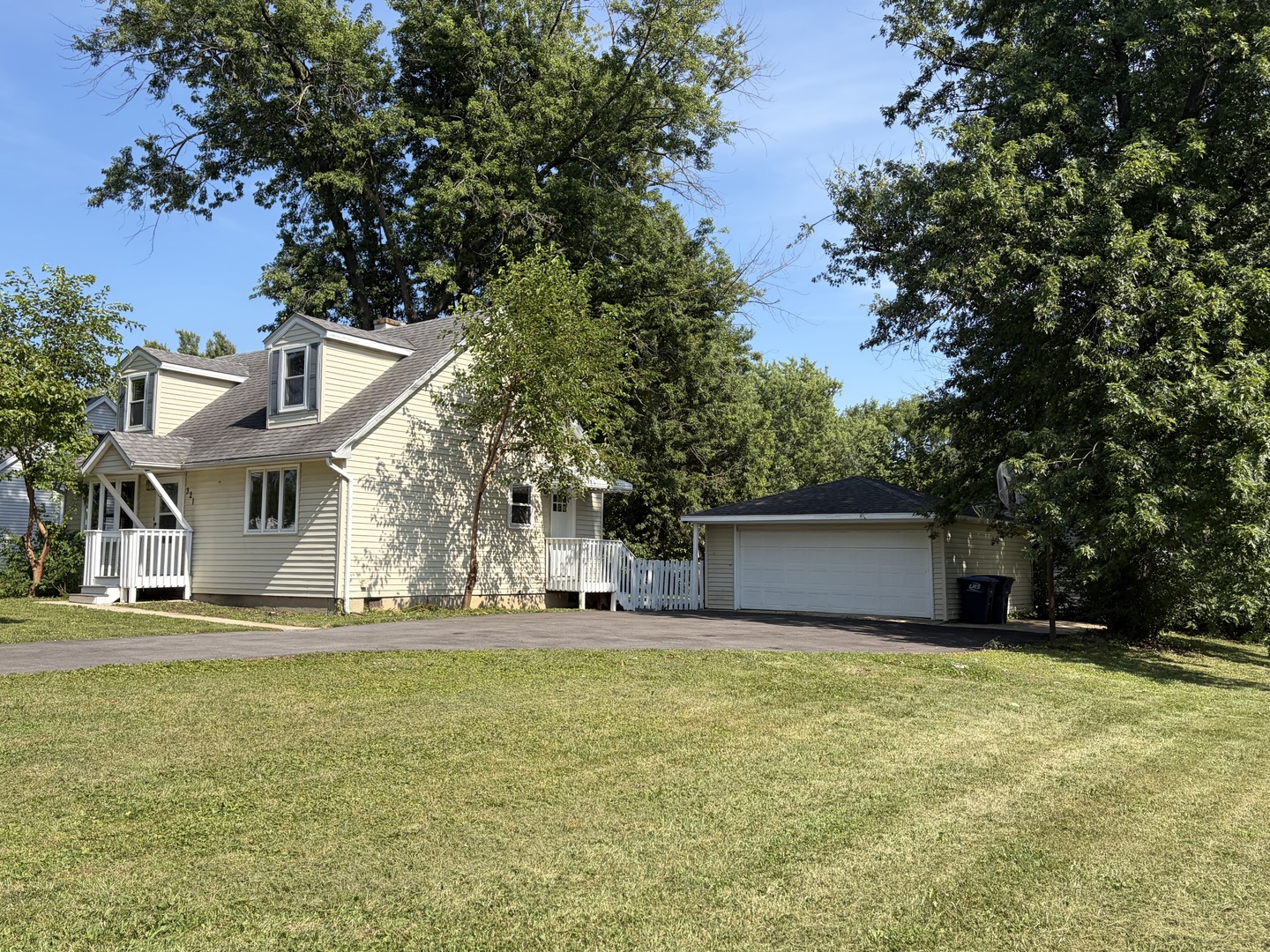 321 Janet Avenue Property Photo 1