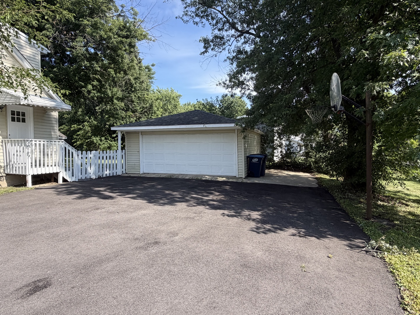 321 Janet Avenue Property Photo 20