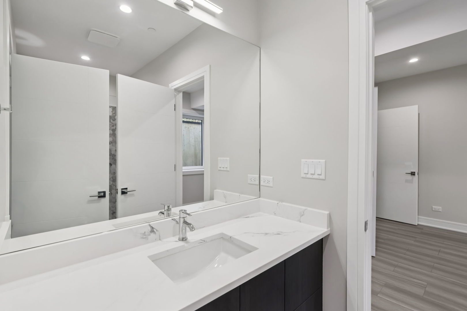 1744 Walnut Circle Property Photo 21