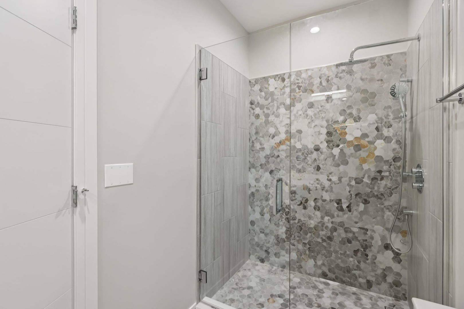 1744 Walnut Circle Property Photo 22