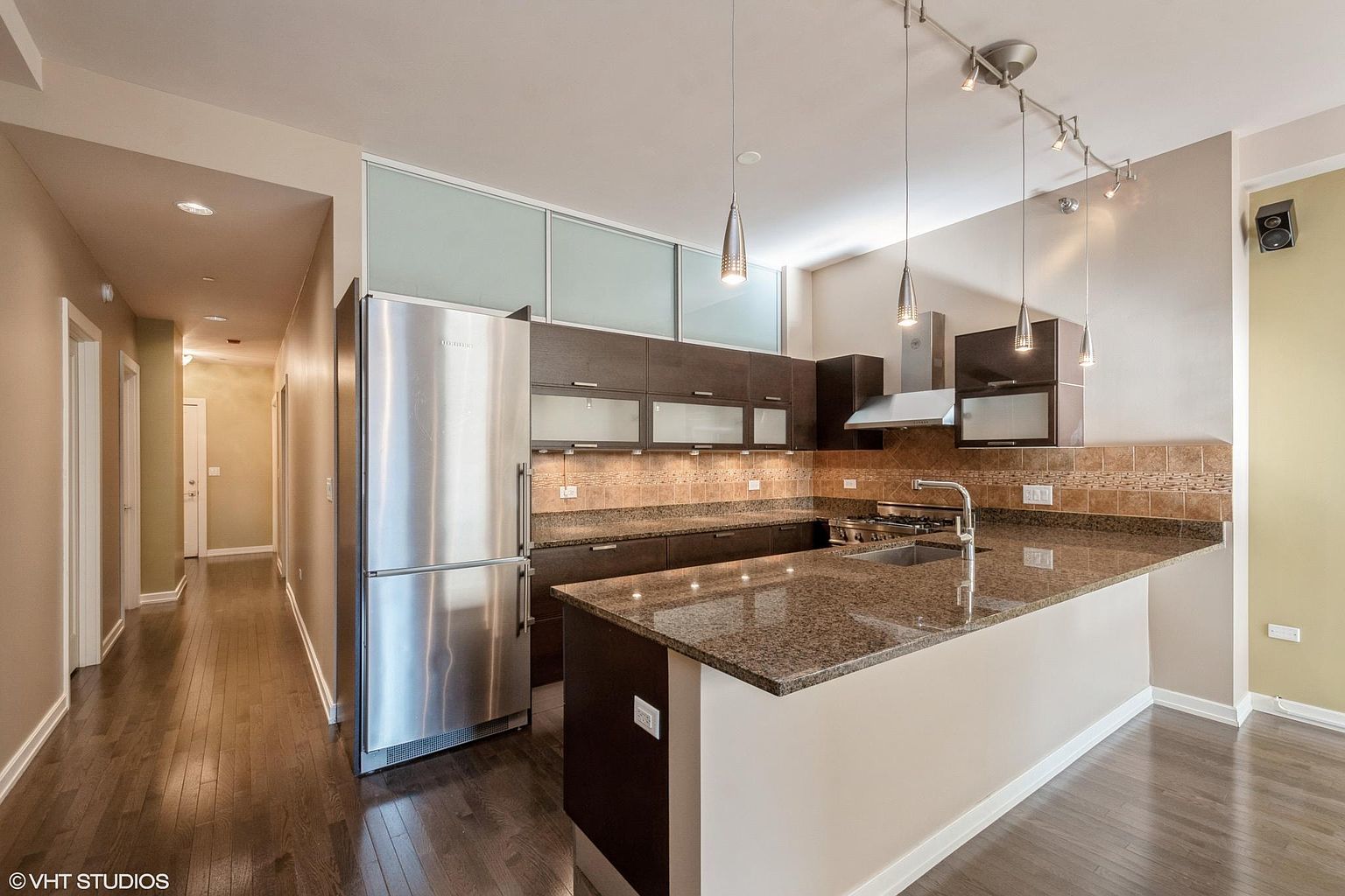 6 N Michigan Avenue 1509 Property Photo 4