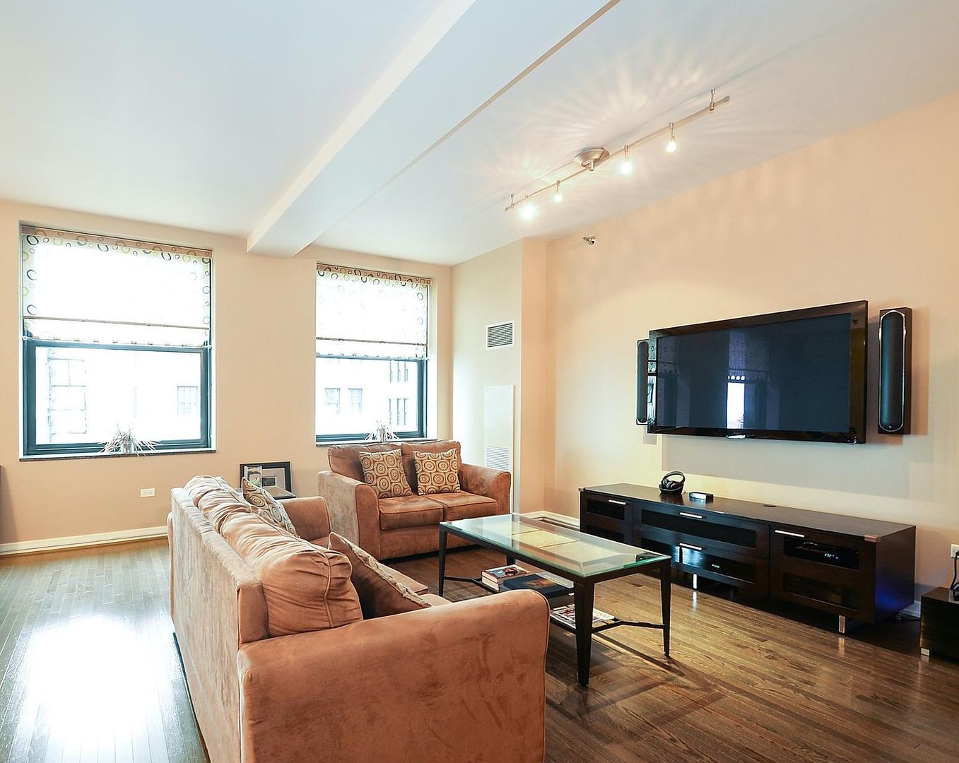 6 N Michigan Avenue 1509 Property Photo 9