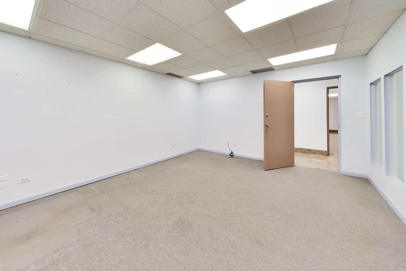 1905 Bernice Road Property Photo 6