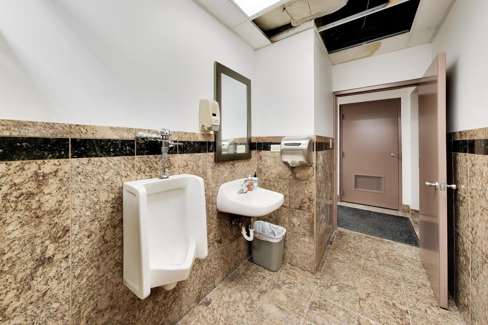 1905 Bernice Road Property Photo 34