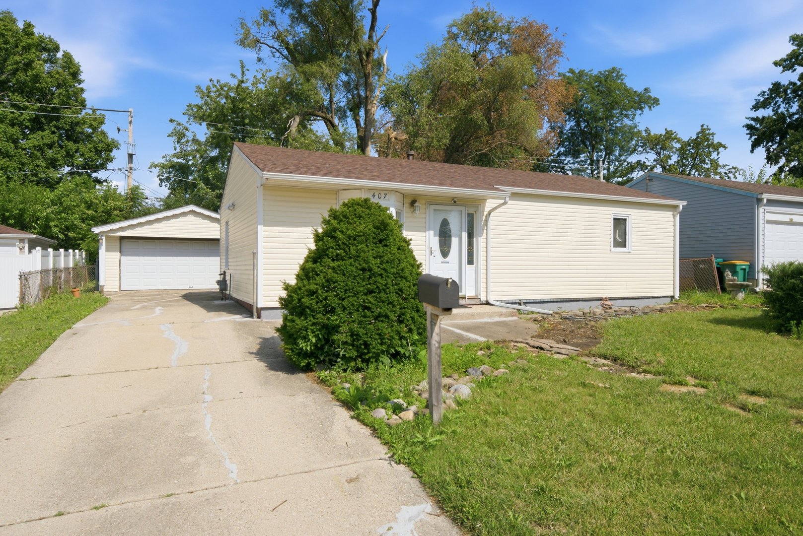 407 Laurel Avenue Property Photo 4