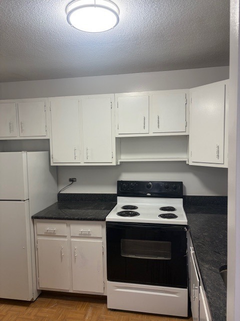 5100 N Marine Drive 3h Property Photo 14