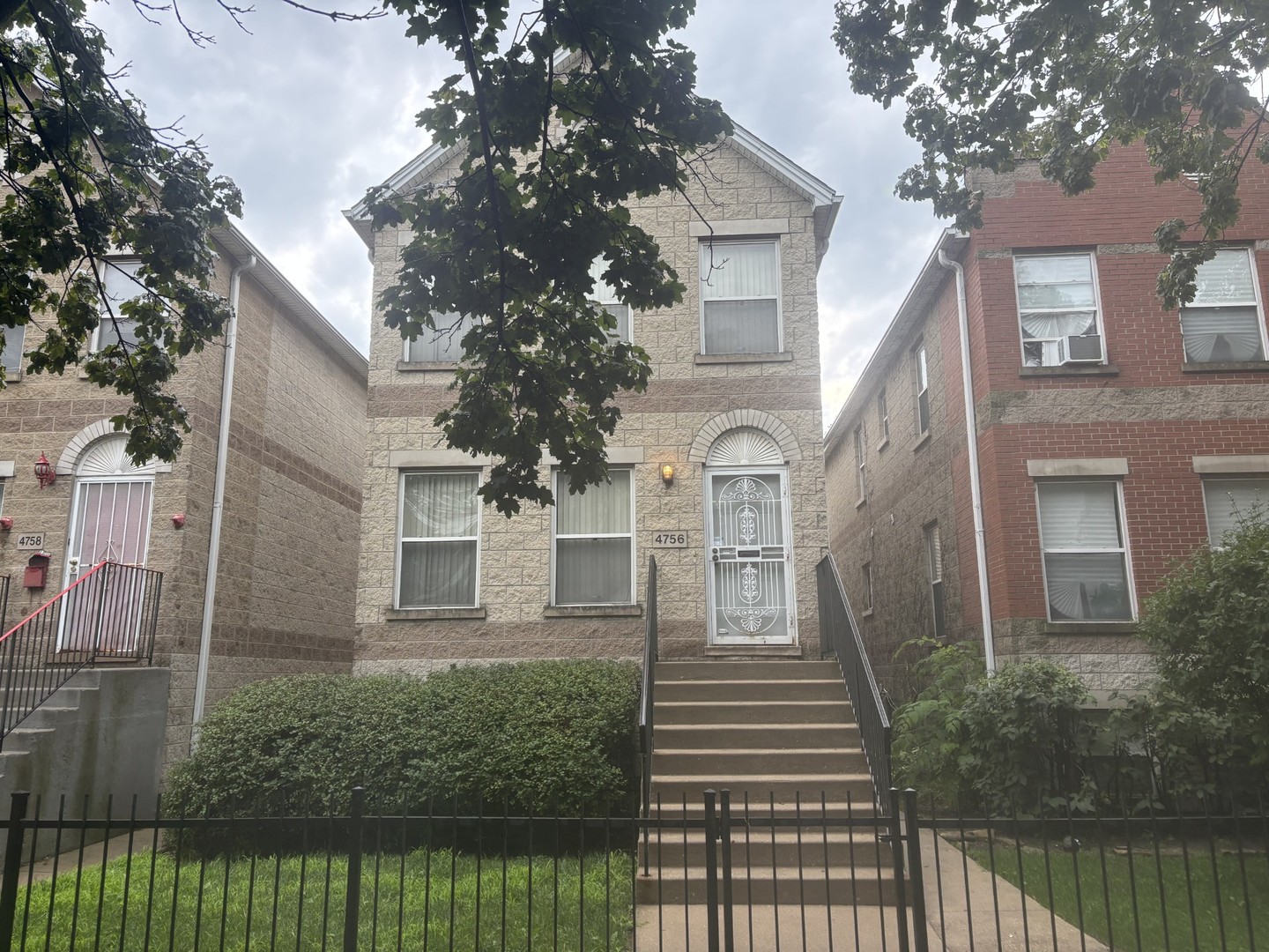 4756 S Evans Avenue Property Photo 1