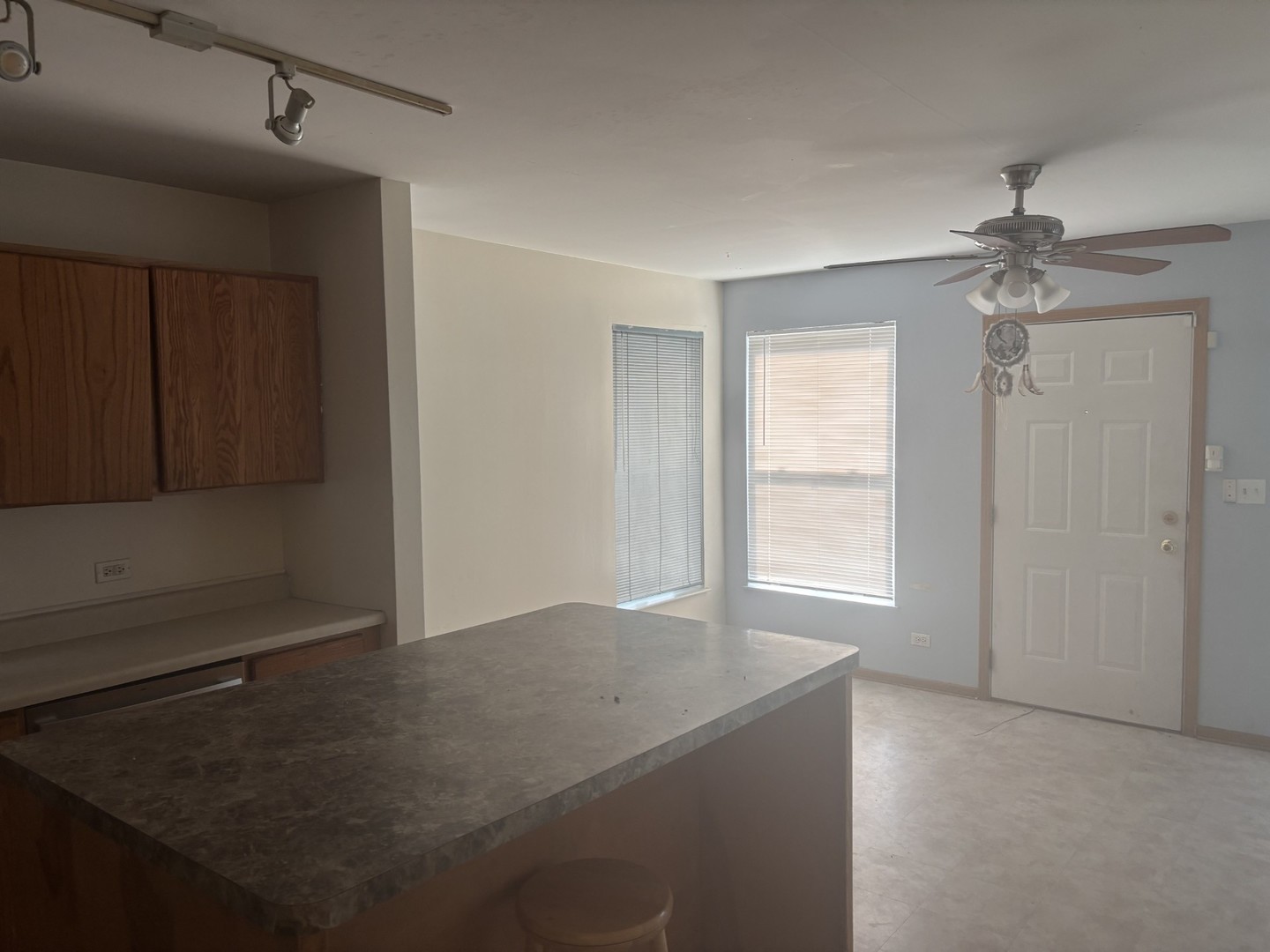 4756 S Evans Avenue Property Photo 5