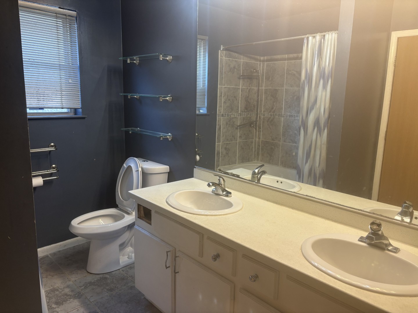 4756 S Evans Avenue Property Photo 9