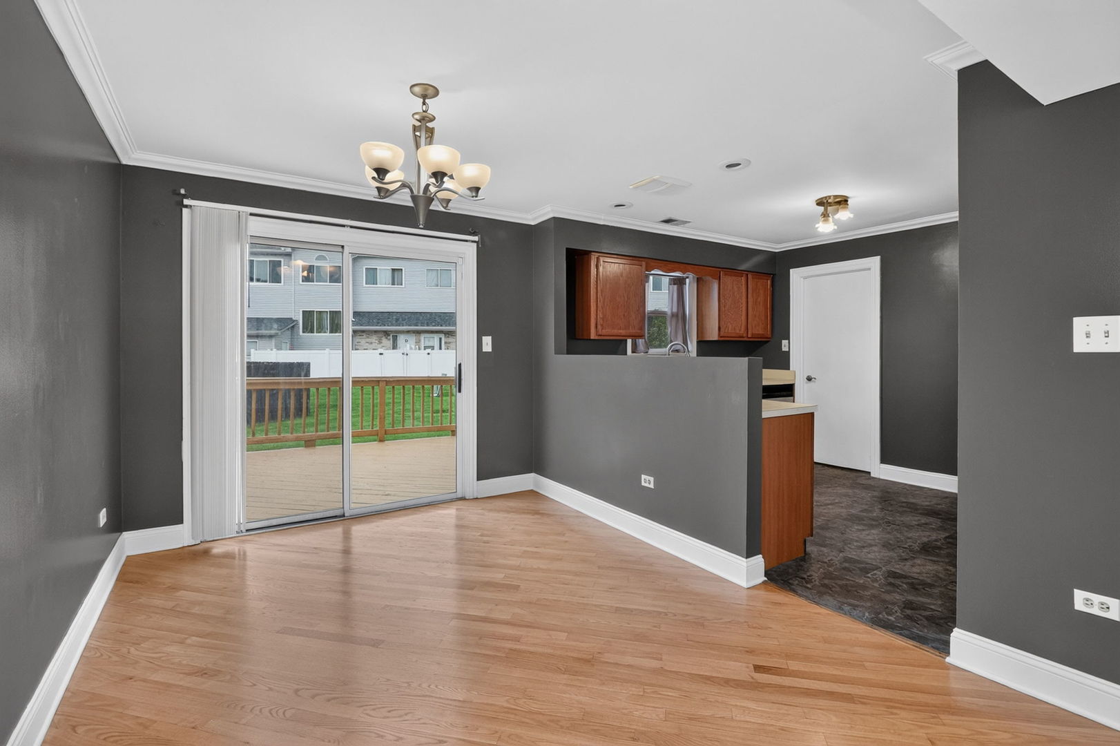 400 S Frontenac Street Property Photo 9