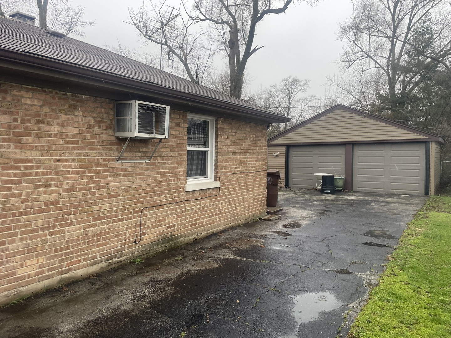 322 Nassau Street Property Photo 2