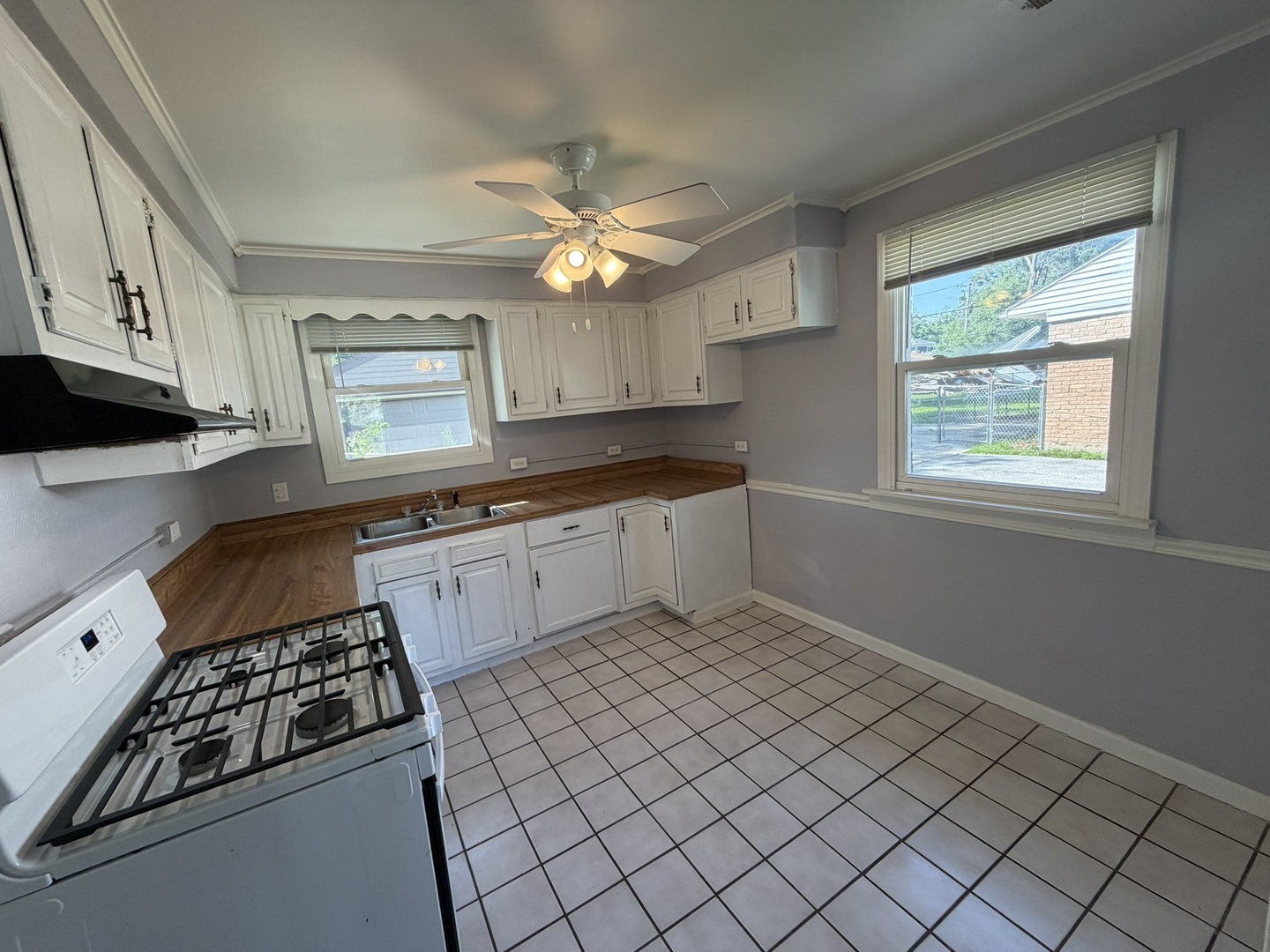 322 Nassau Street Property Photo 6