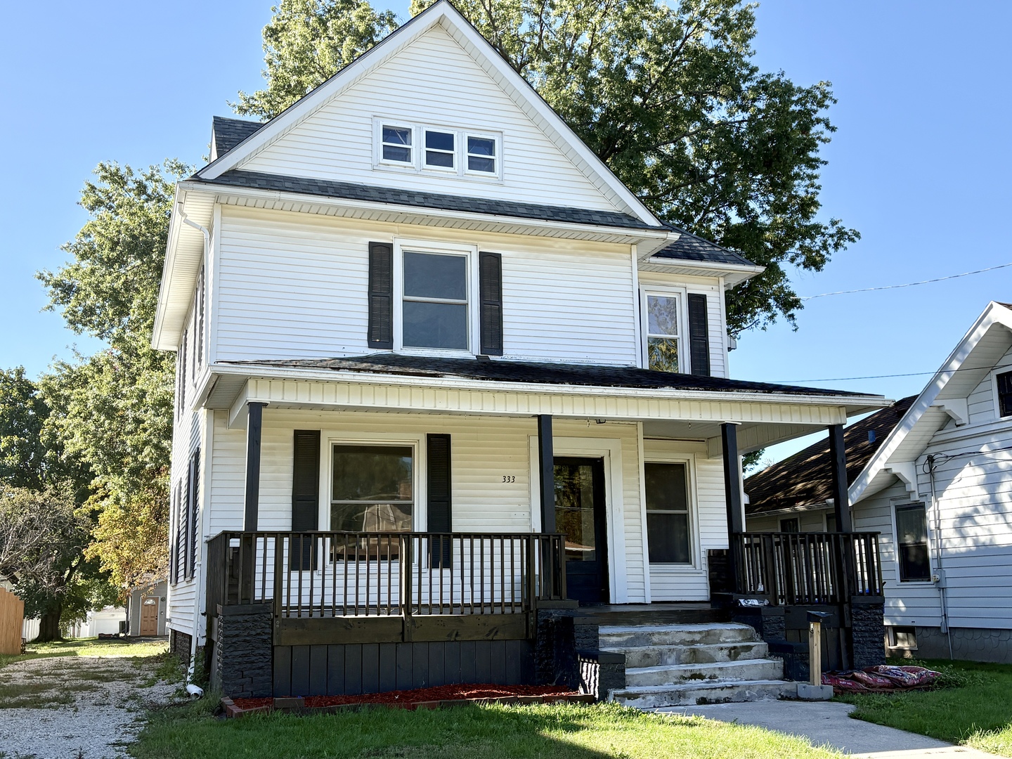 333 Mckinley Avenue Property Photo 1