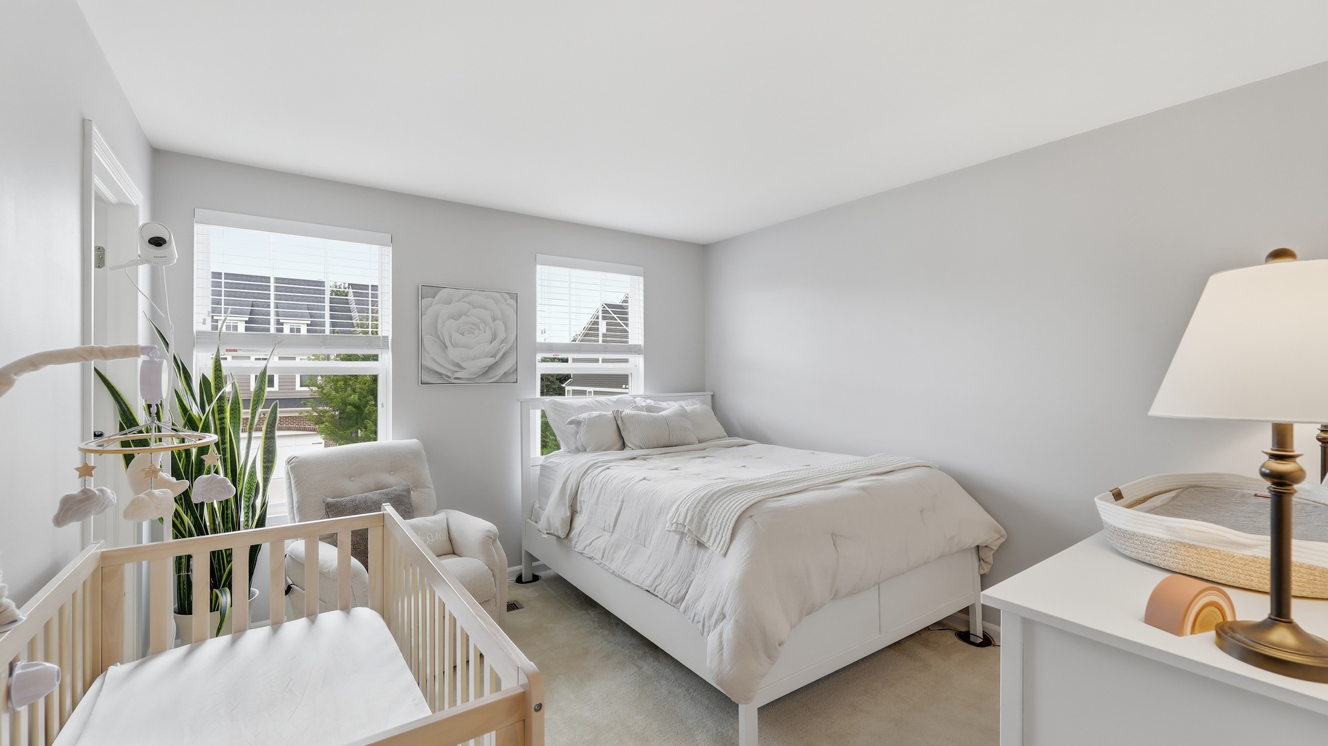 153 Roslyn Place Property Photo 15