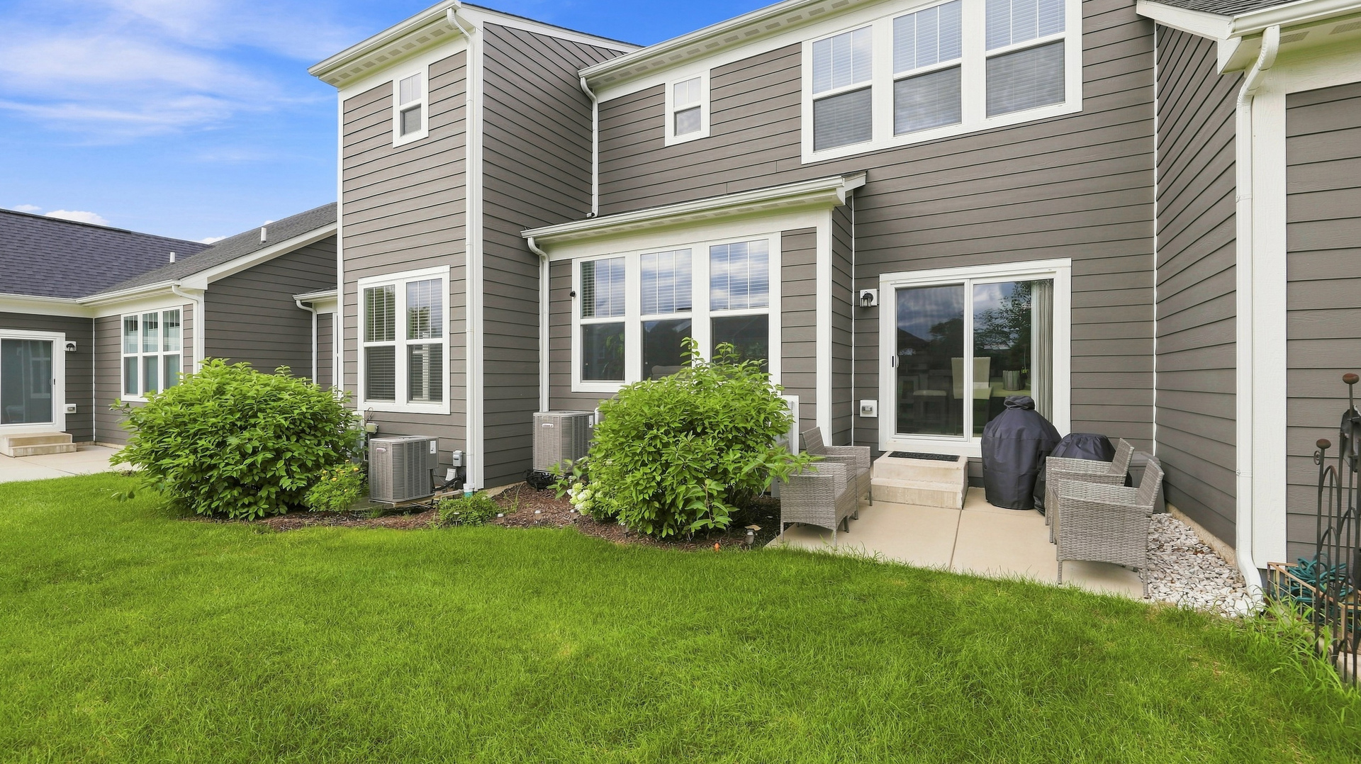 153 Roslyn Place Property Photo 30