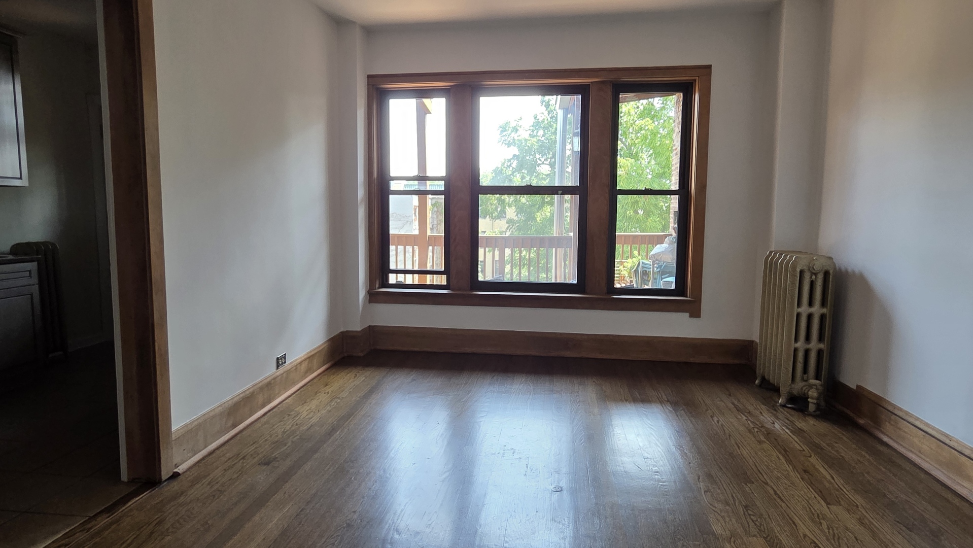 1309 W Farwell Avenue 3 Property Photo 11