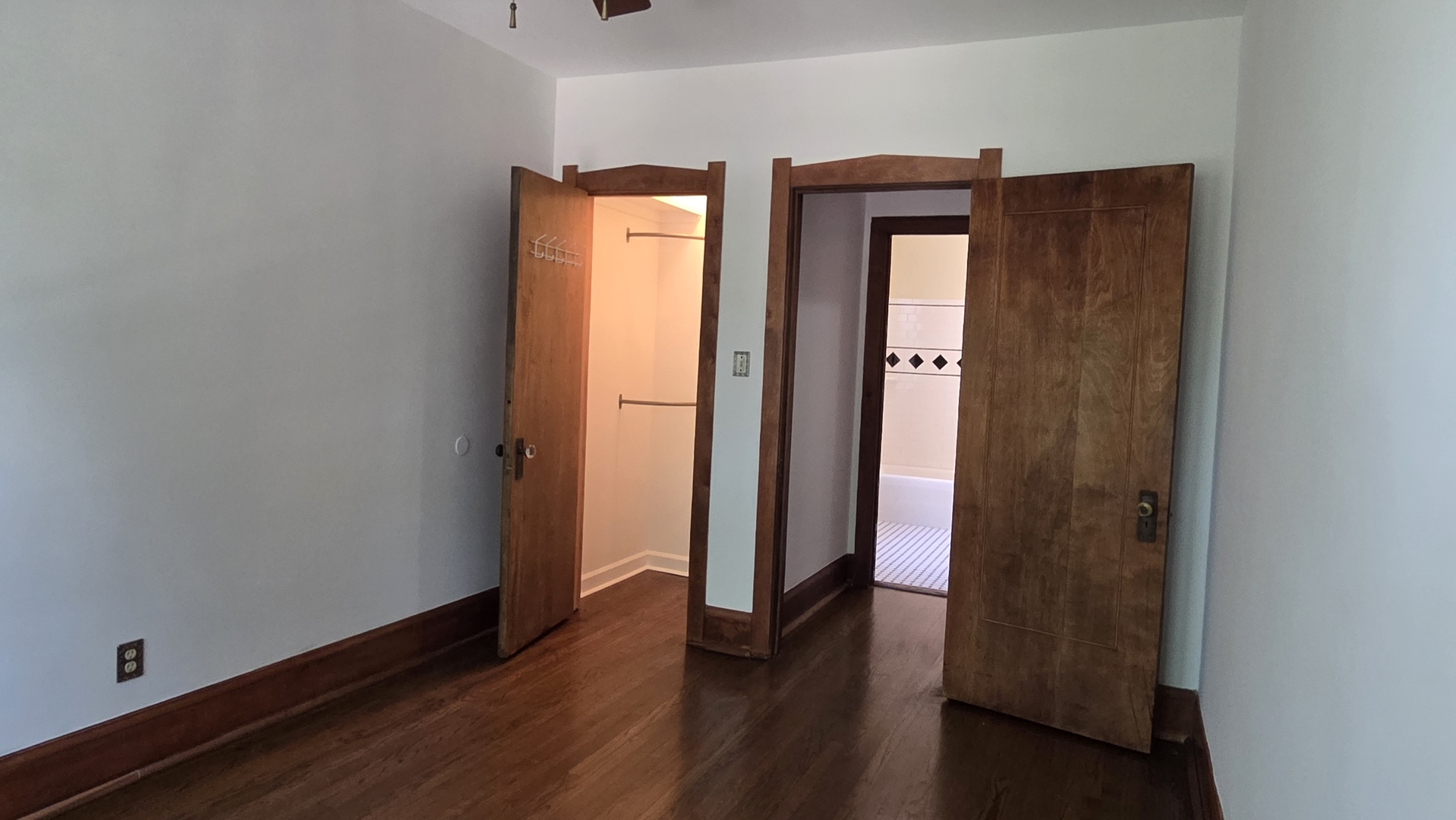 1309 W Farwell Avenue 3 Property Photo 22