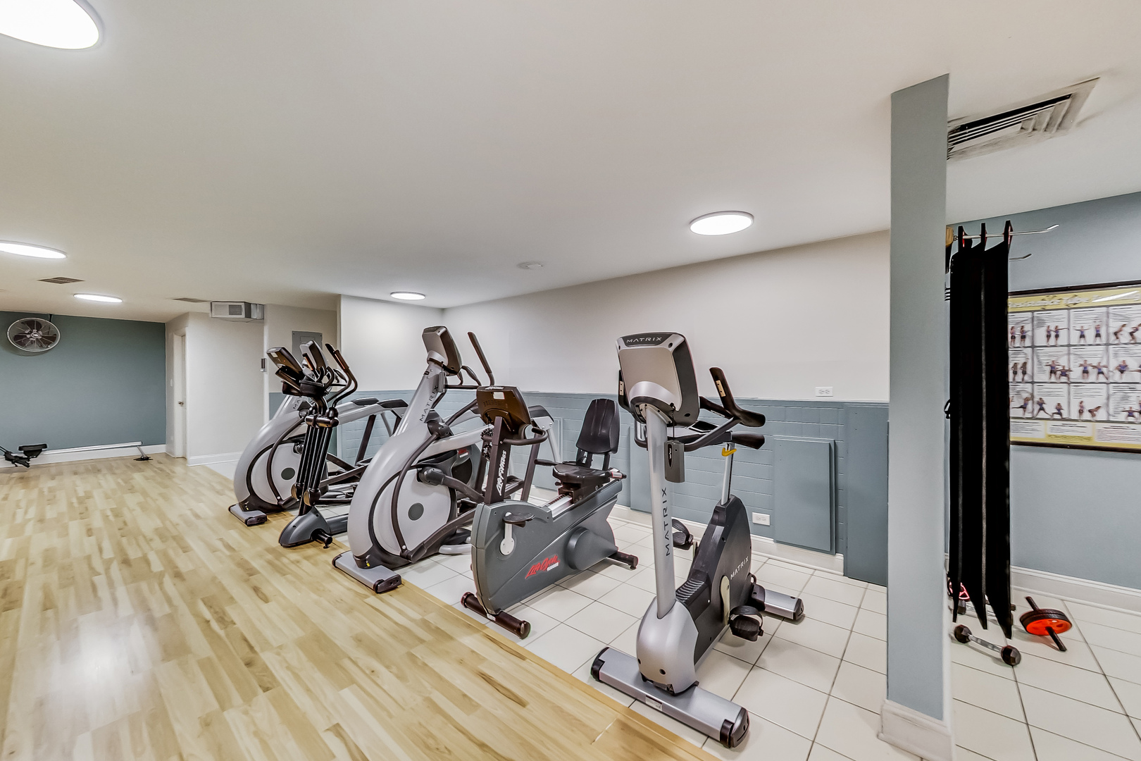3600 N Lake Shore Drive 1211 Property Photo 25