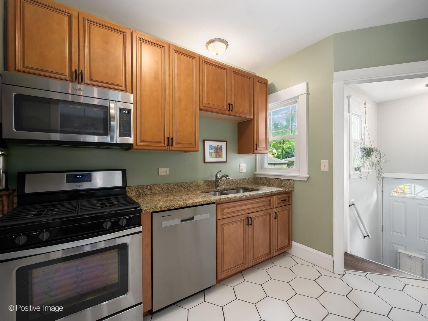 3220 Wisconsin Avenue Property Photo 12