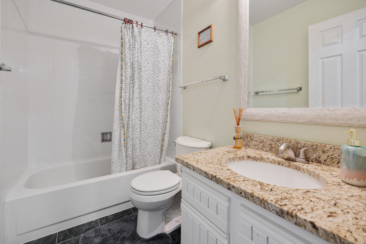 1347 Rose Boulevard Property Photo 17