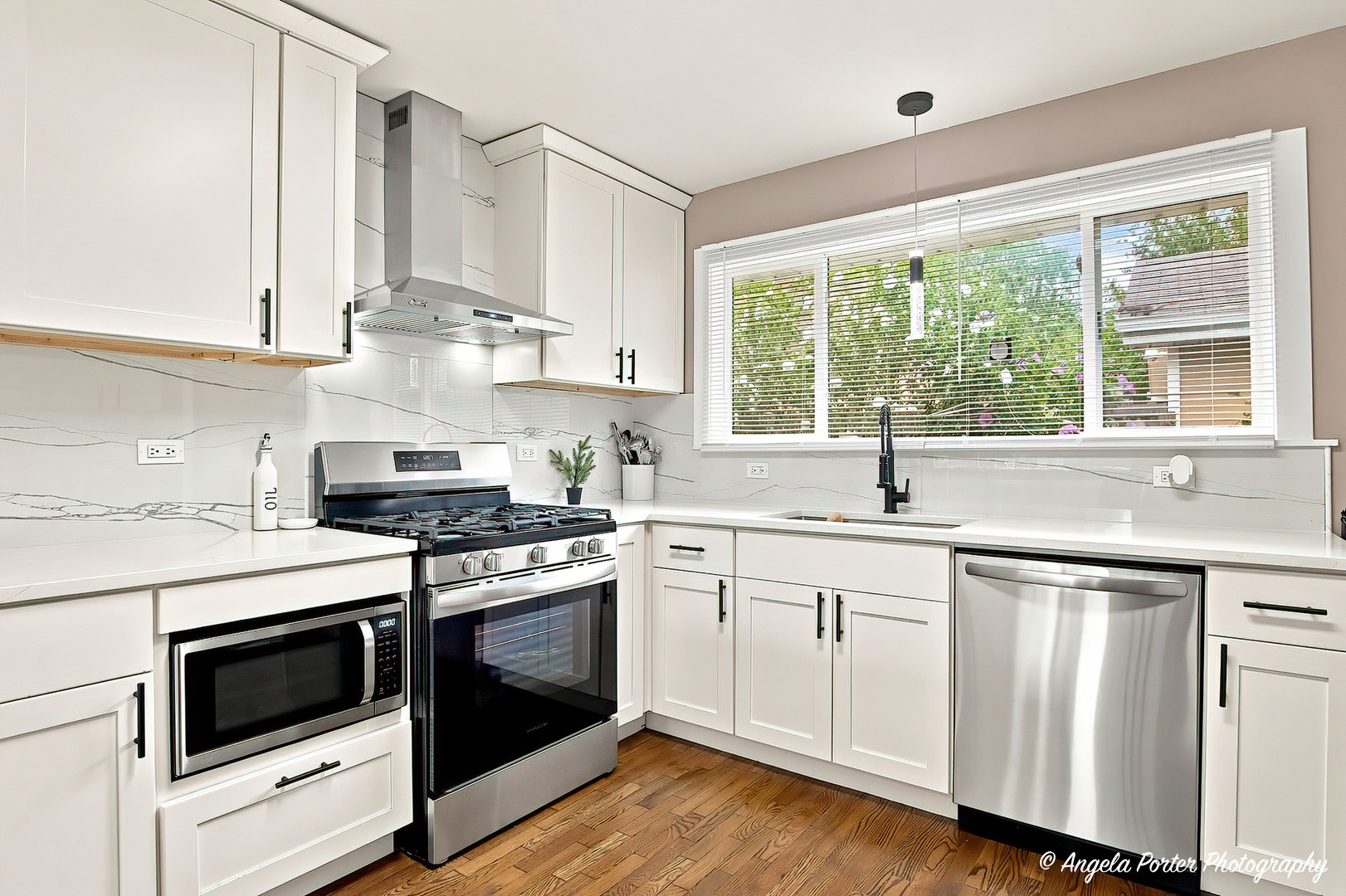 2023 Elim Avenue Property Photo 6