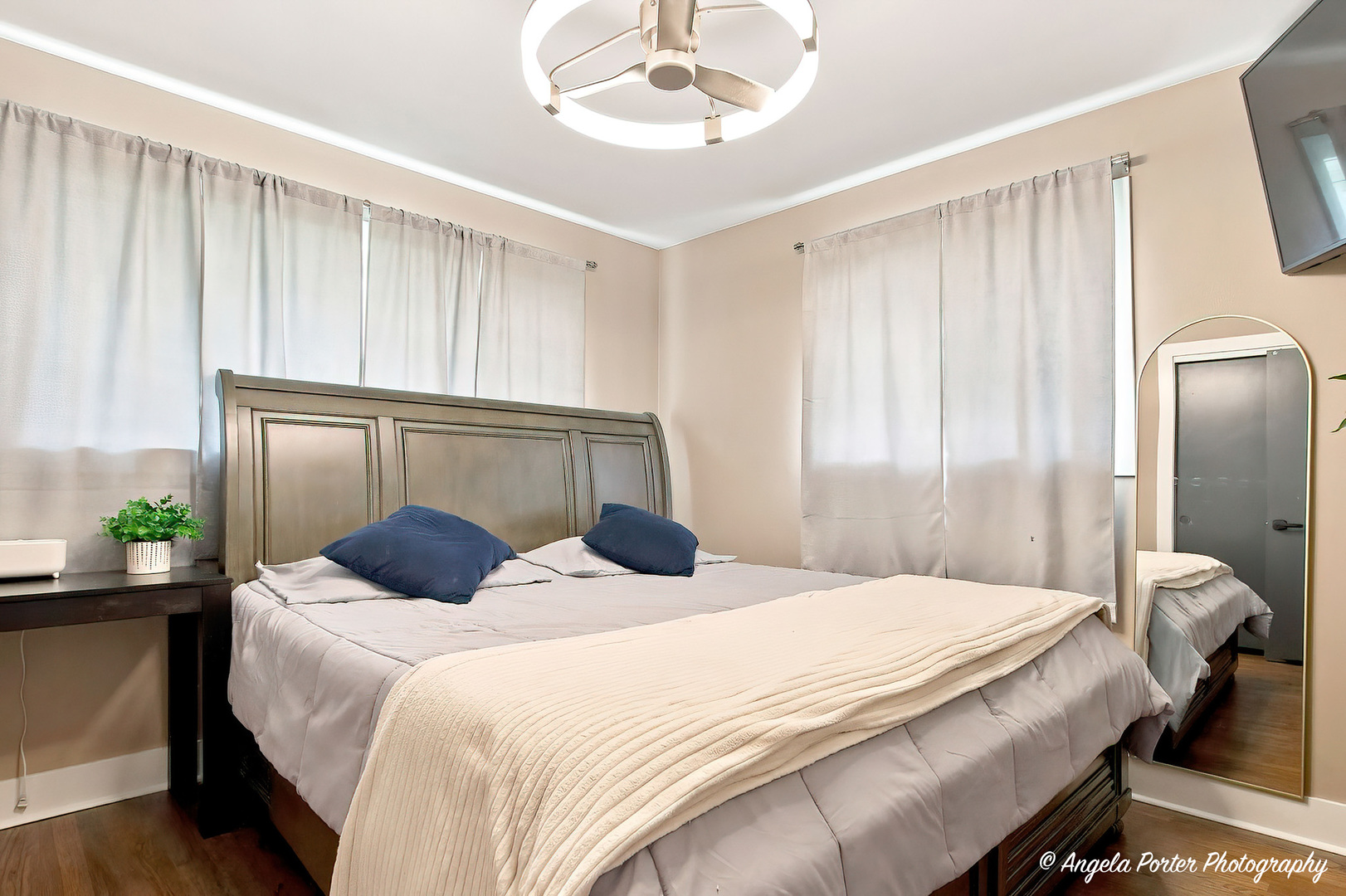 2023 Elim Avenue Property Photo 12