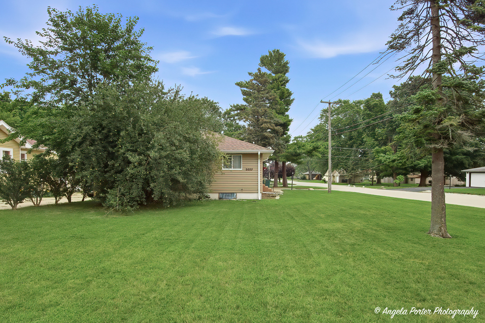 2023 Elim Avenue Property Photo 25