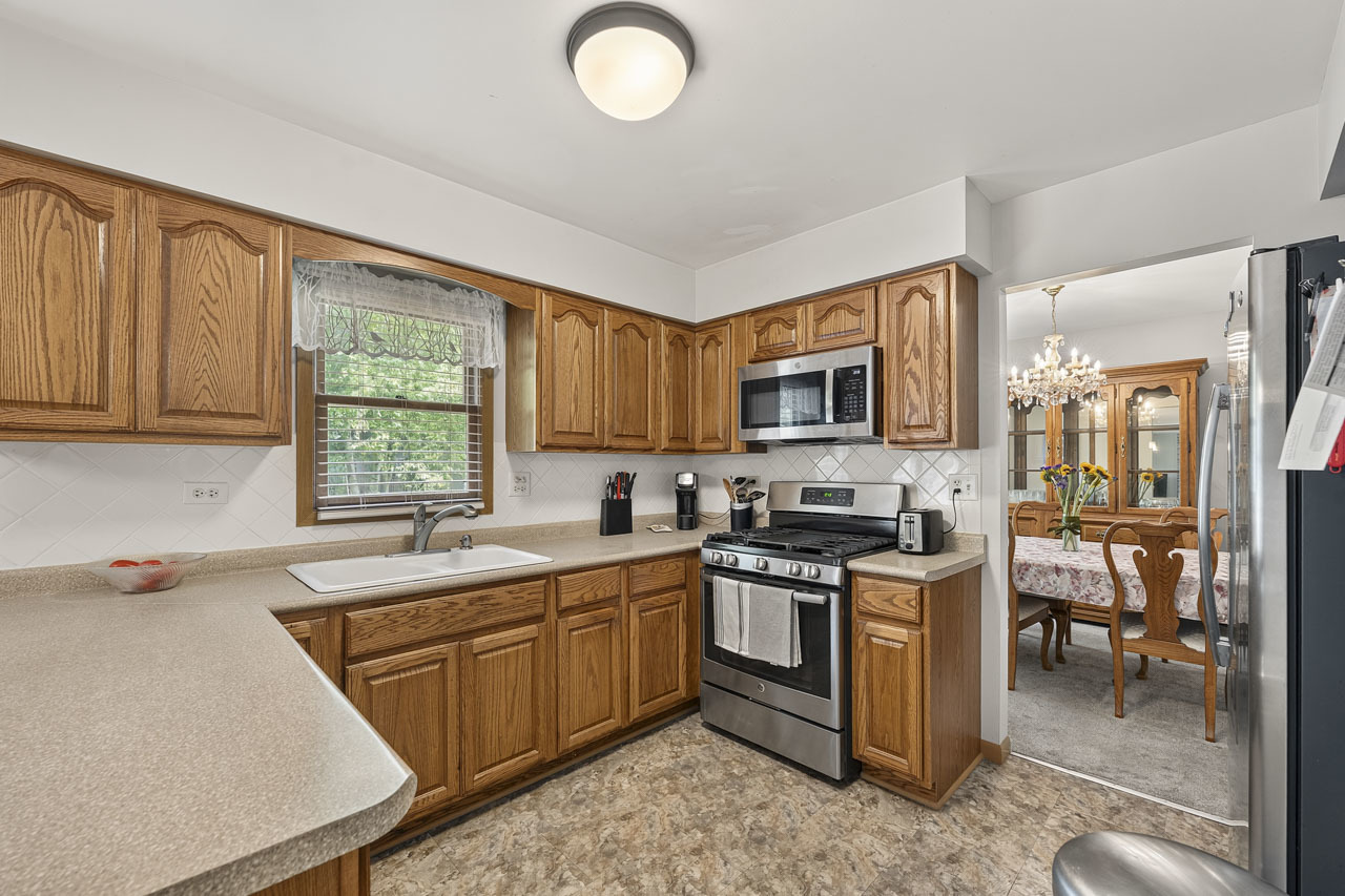 139 S Greenview Avenue Property Photo 12