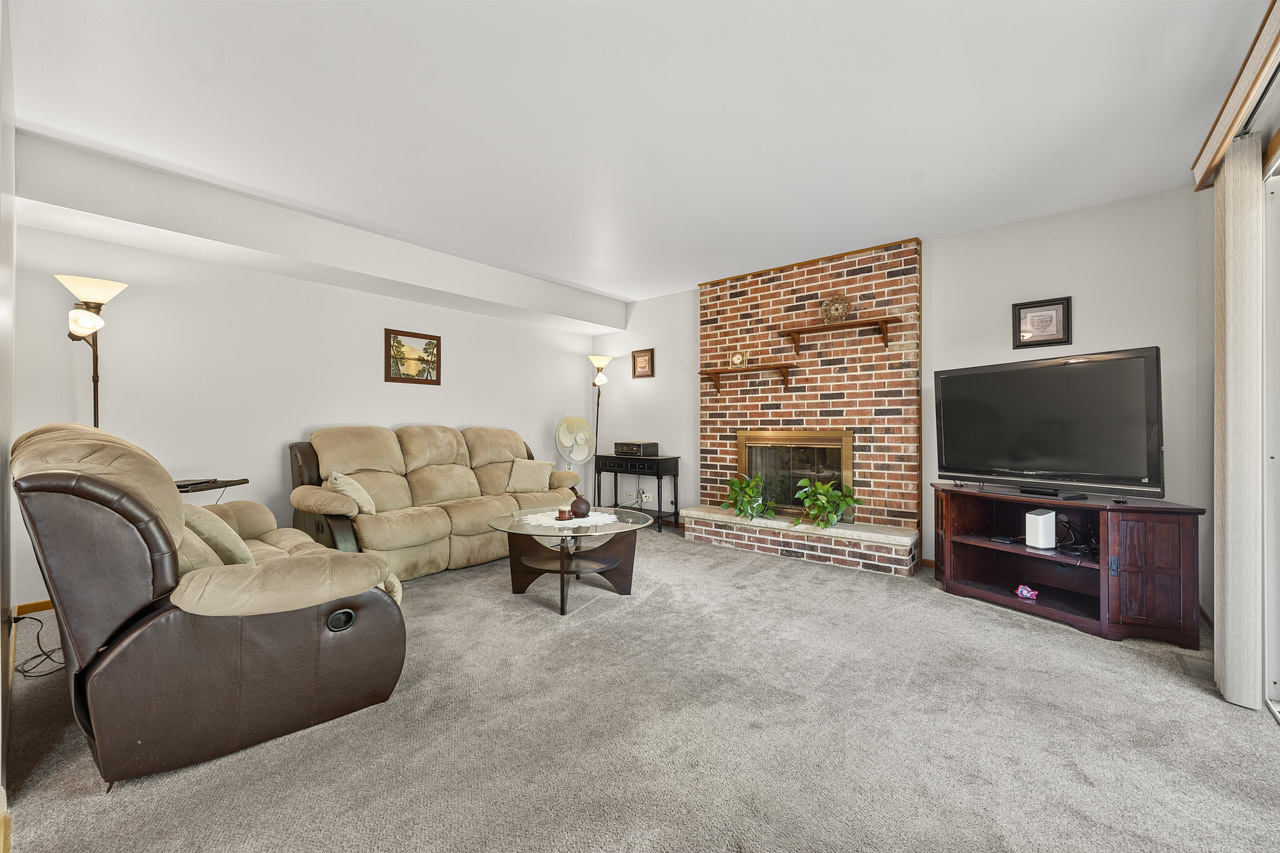139 S Greenview Avenue Property Photo 15