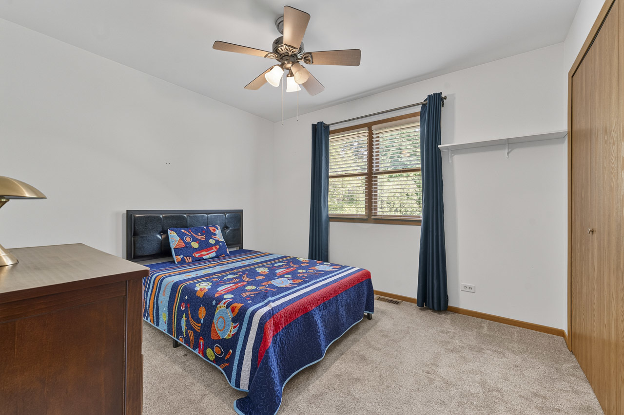 139 S Greenview Avenue Property Photo 24