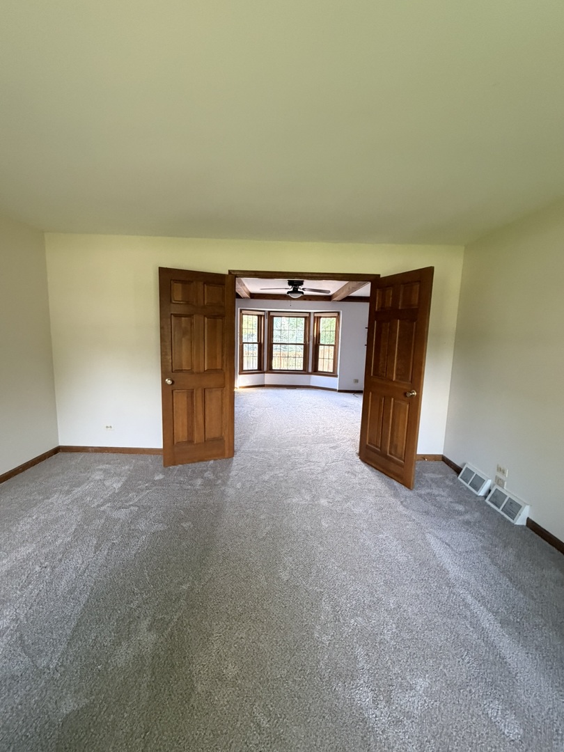 1335 Gaslight Drive Property Photo 13