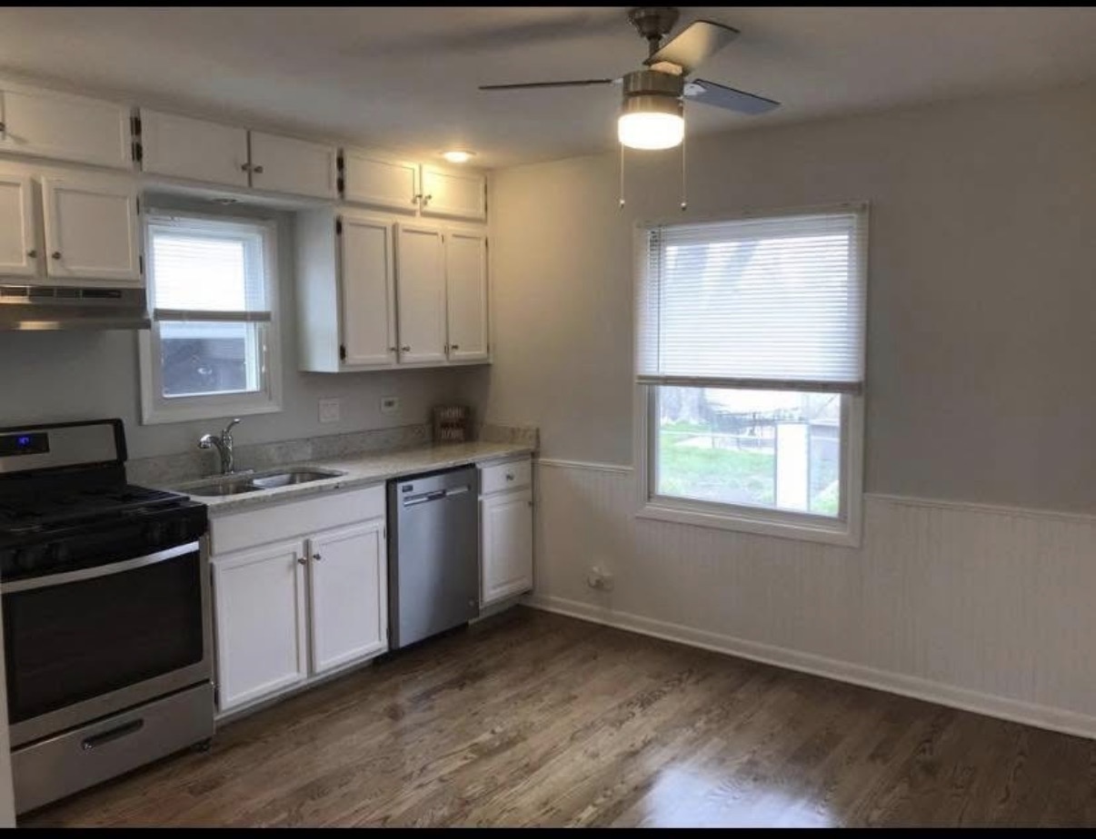 324 Hiawatha Drive Property Photo 5