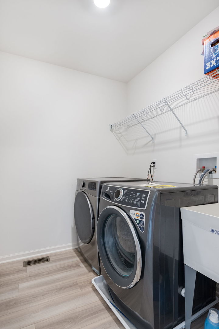 2411 Fairfield Avenue Property Photo 20