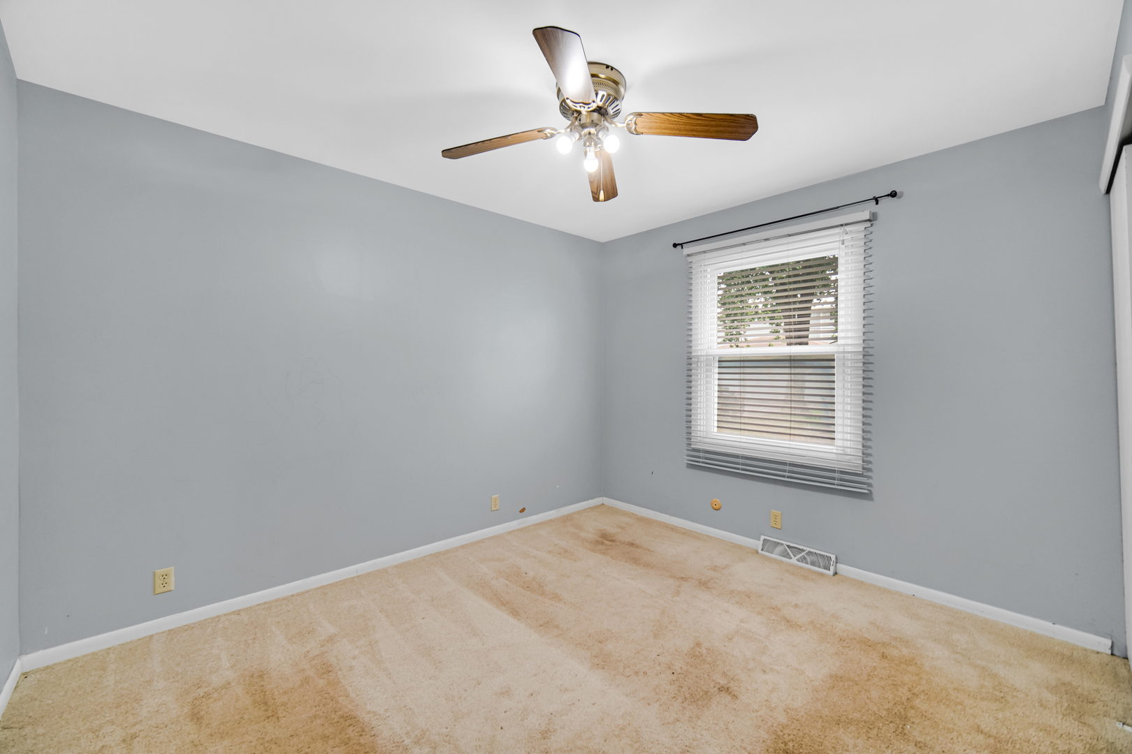 2117 Greengold Street Property Photo 12