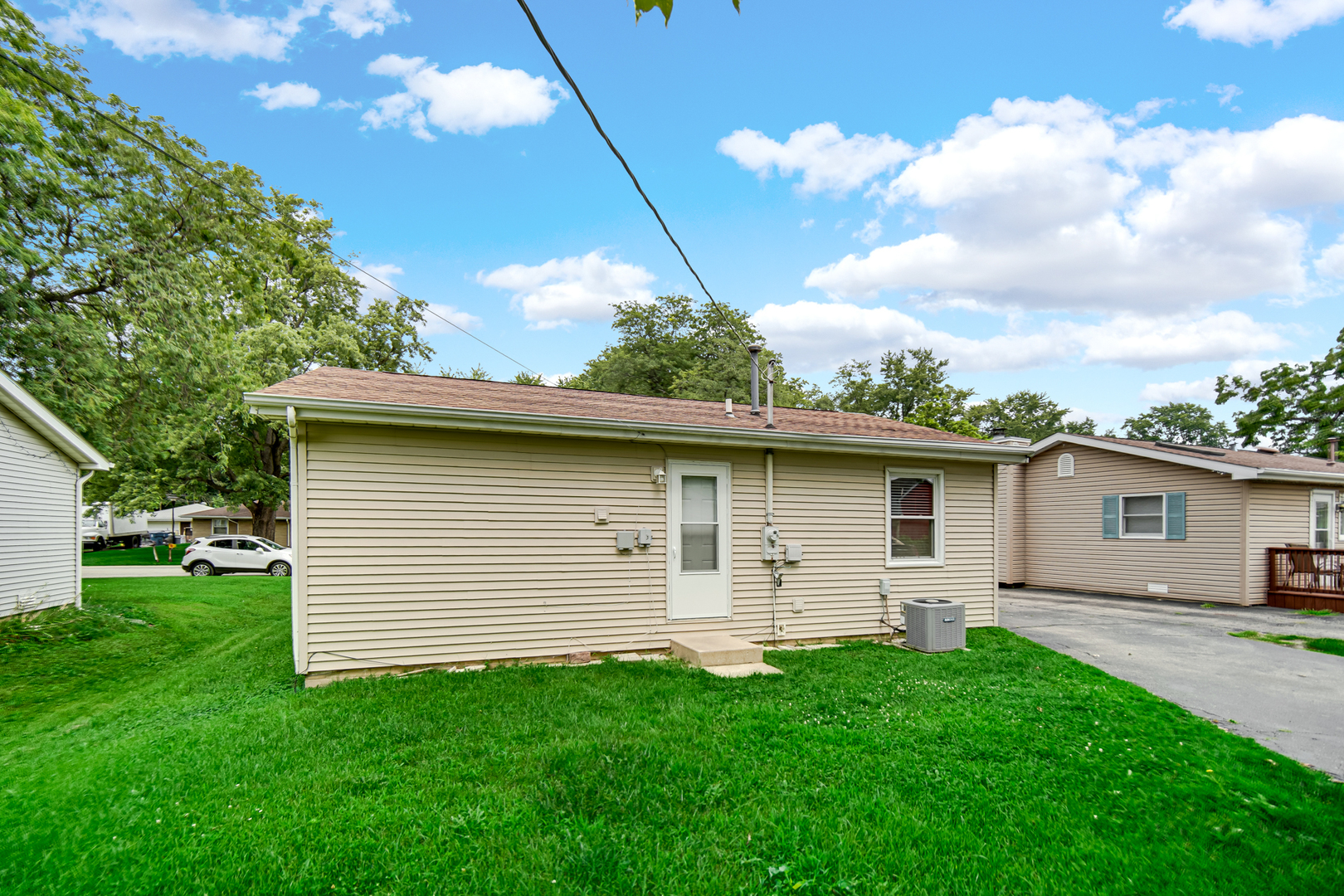 2117 Greengold Street Property Photo 17