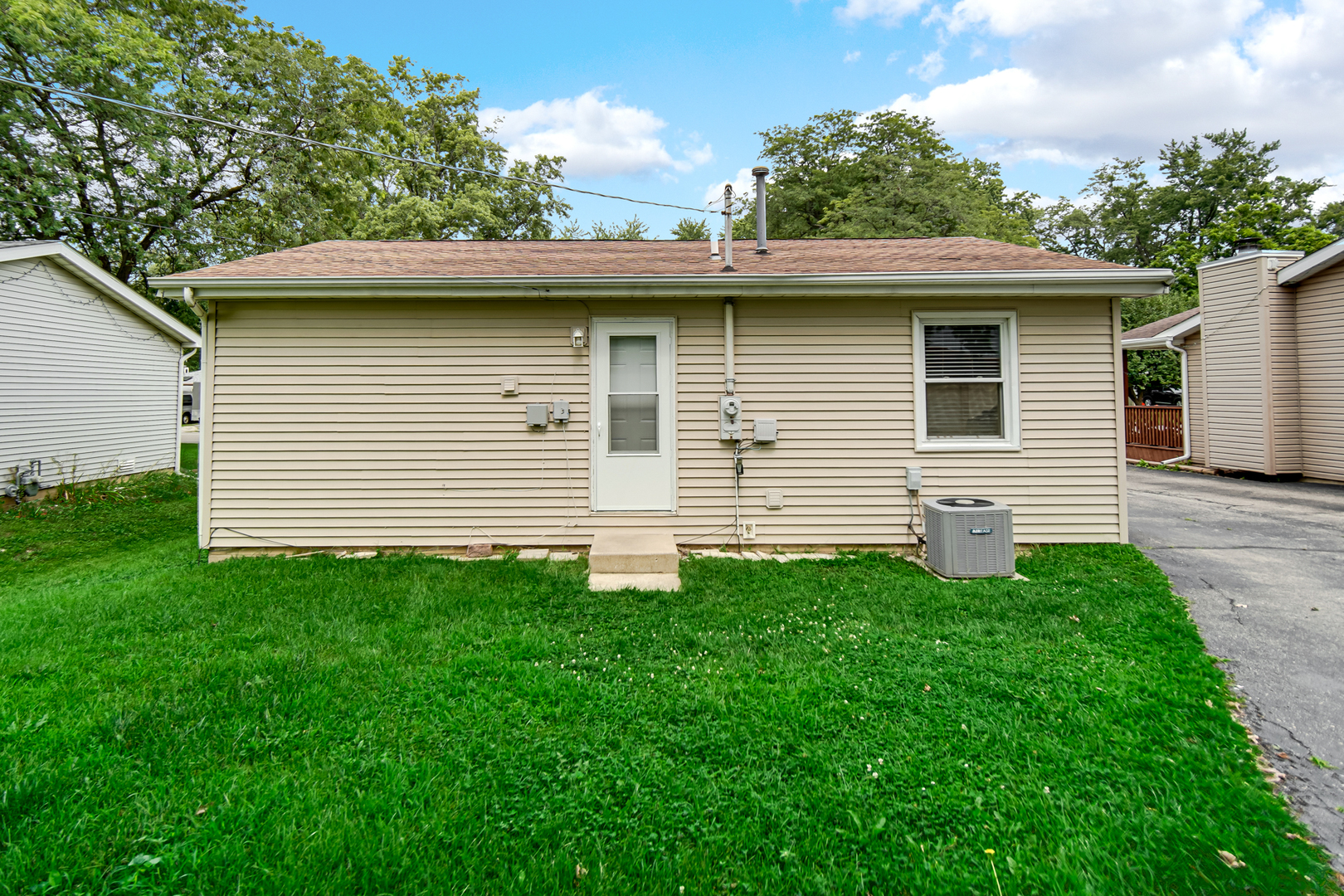 2117 Greengold Street Property Photo 18