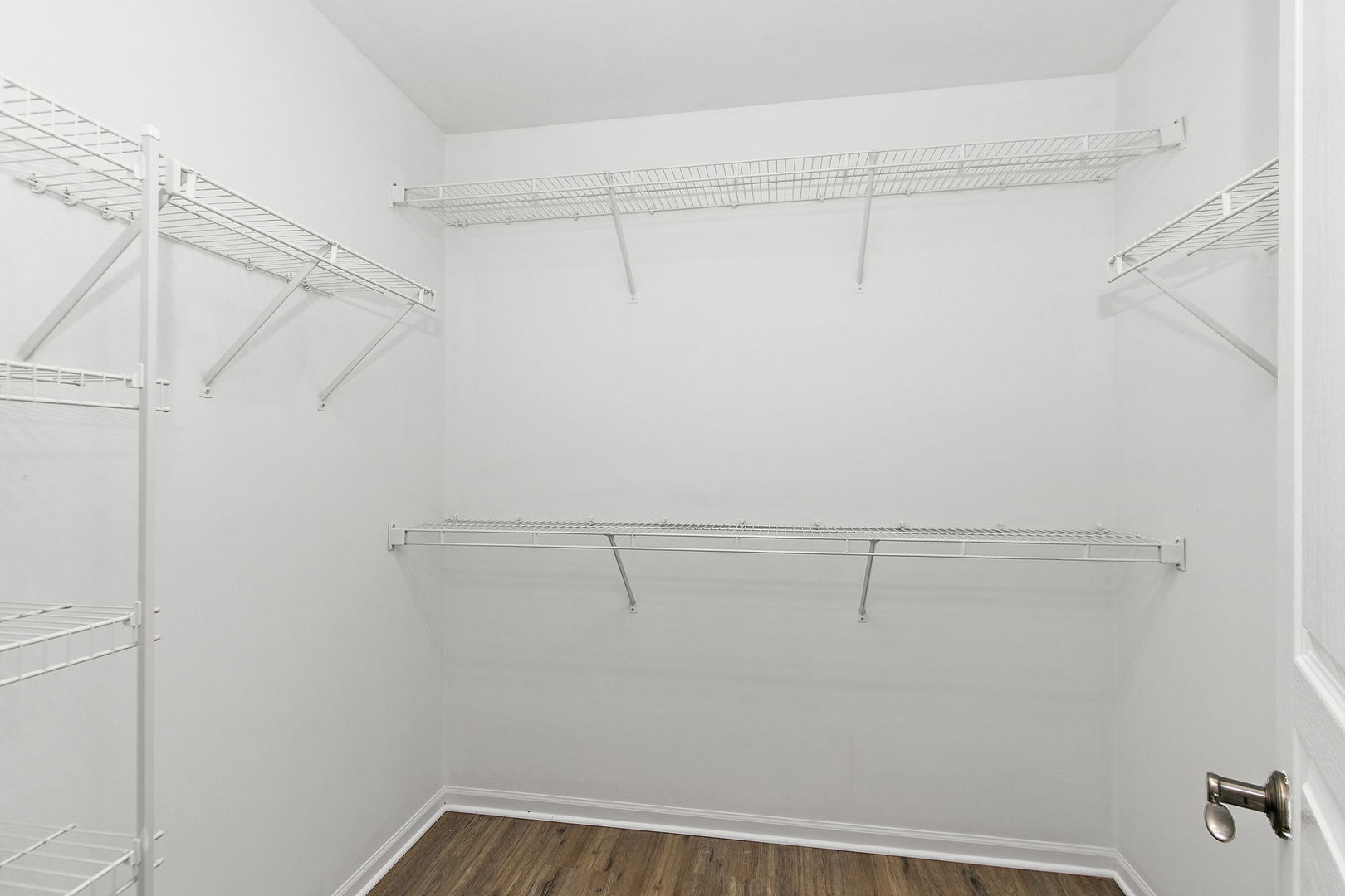 1563 Yellowstone Drive Property Photo 20
