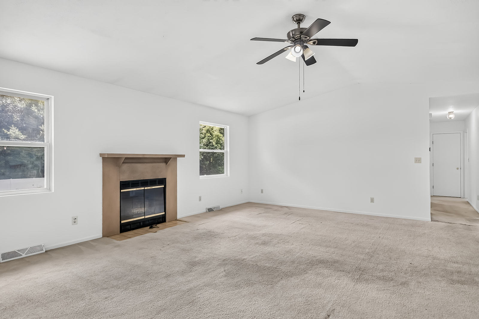 6439 Prairie Flower Property Photo 6