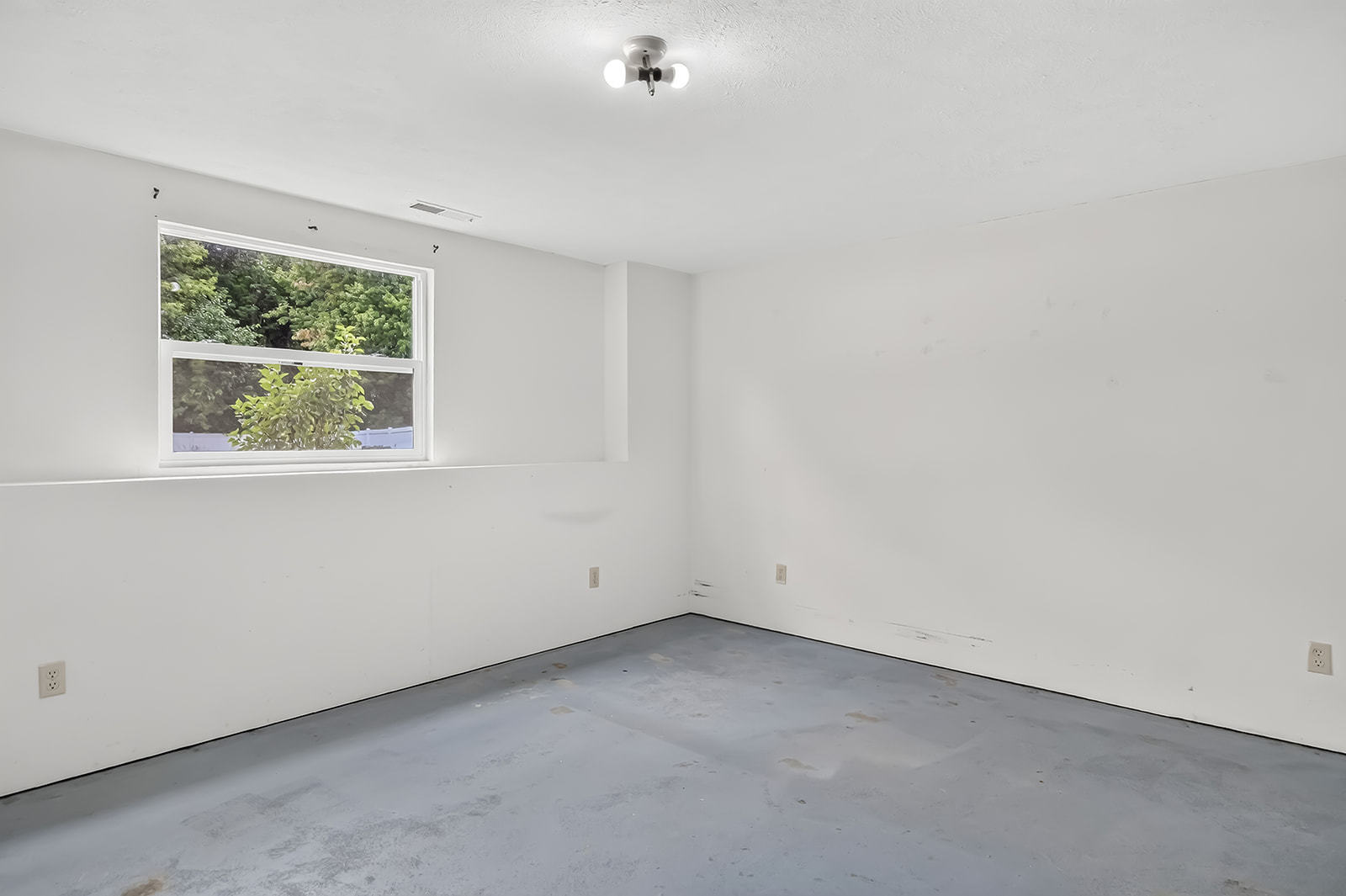6439 Prairie Flower Property Photo 29