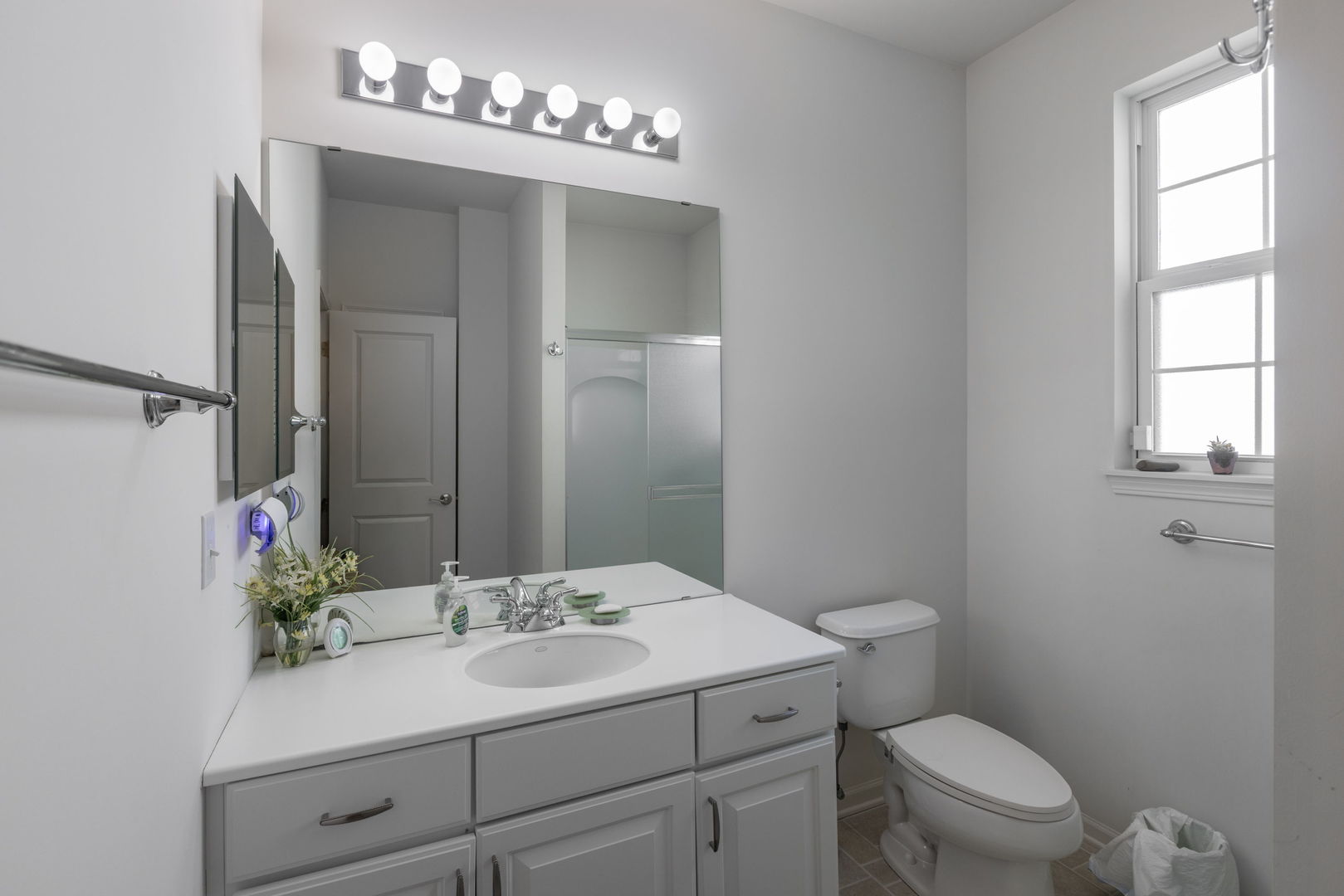 12235 Daphne Drive Property Photo 7