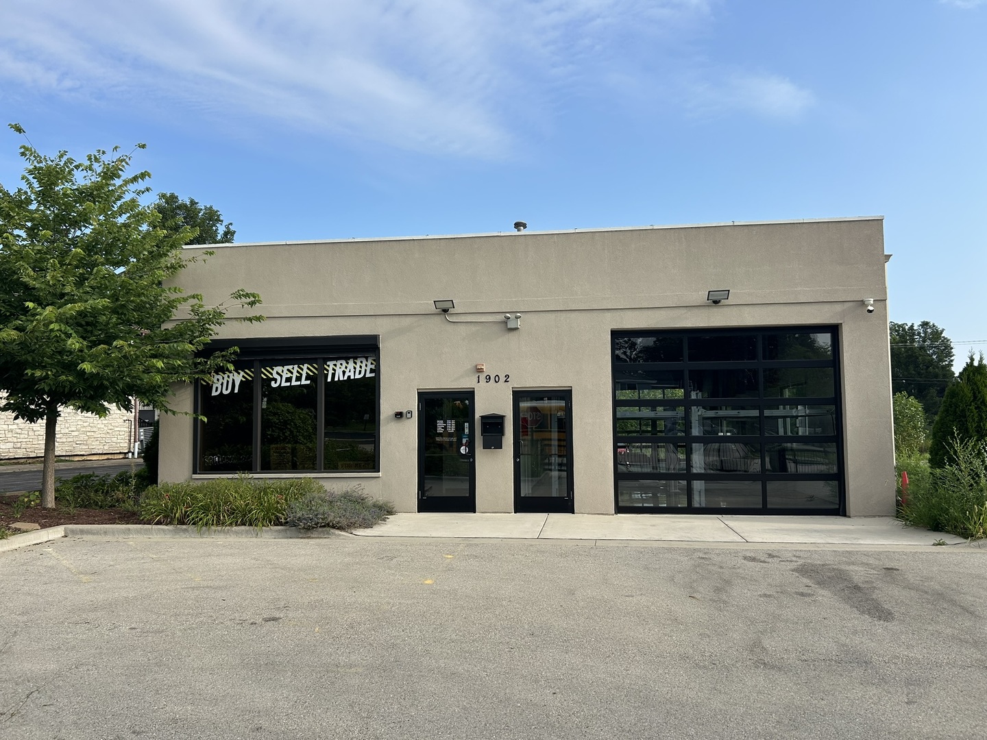 1902 Ogden Avenue Property Photo 1