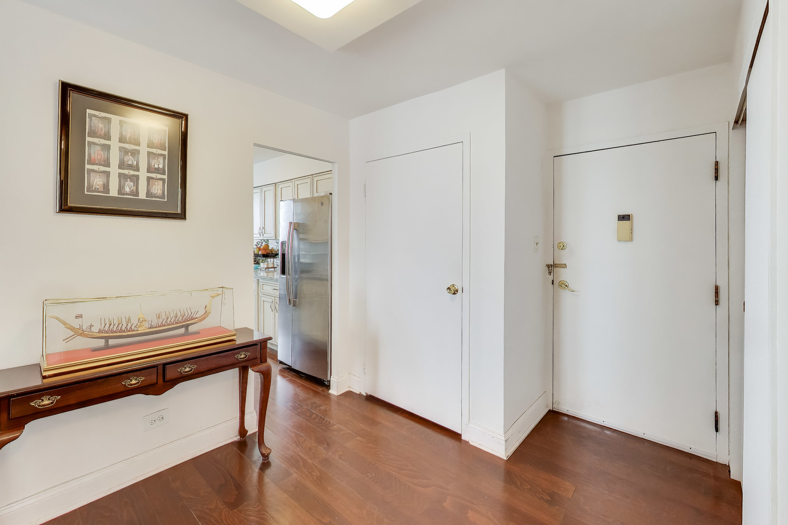 40 N Tower Road 16n Property Photo 3