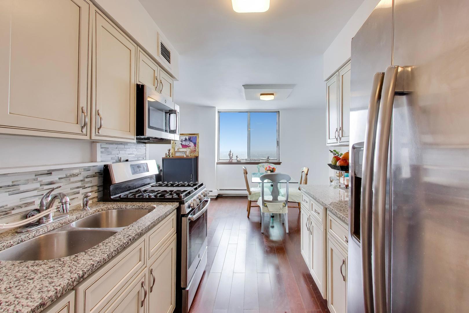 40 N Tower Road 16n Property Photo 12
