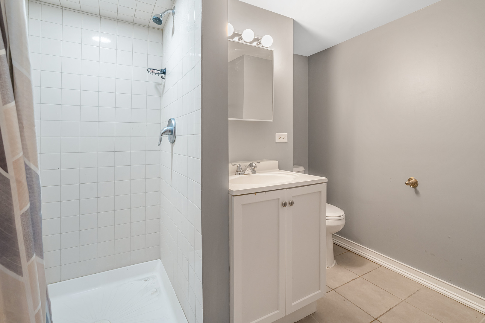 1243 Euclid Avenue Property Photo 15