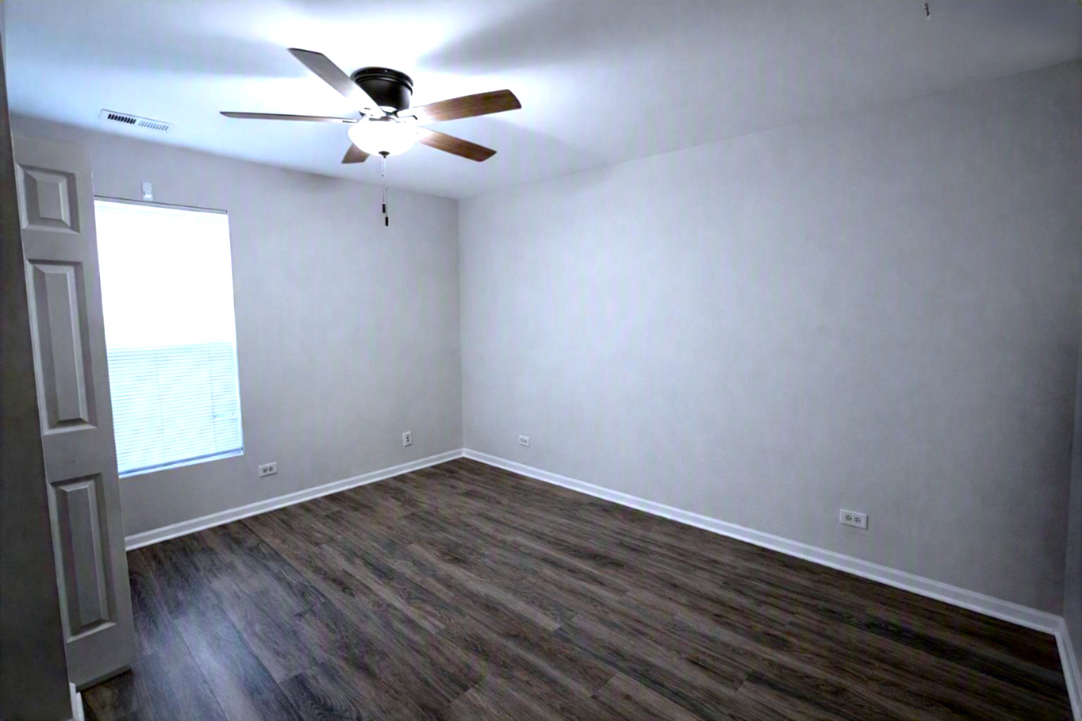 3224 Bromley Lane 3224 Property Photo 19