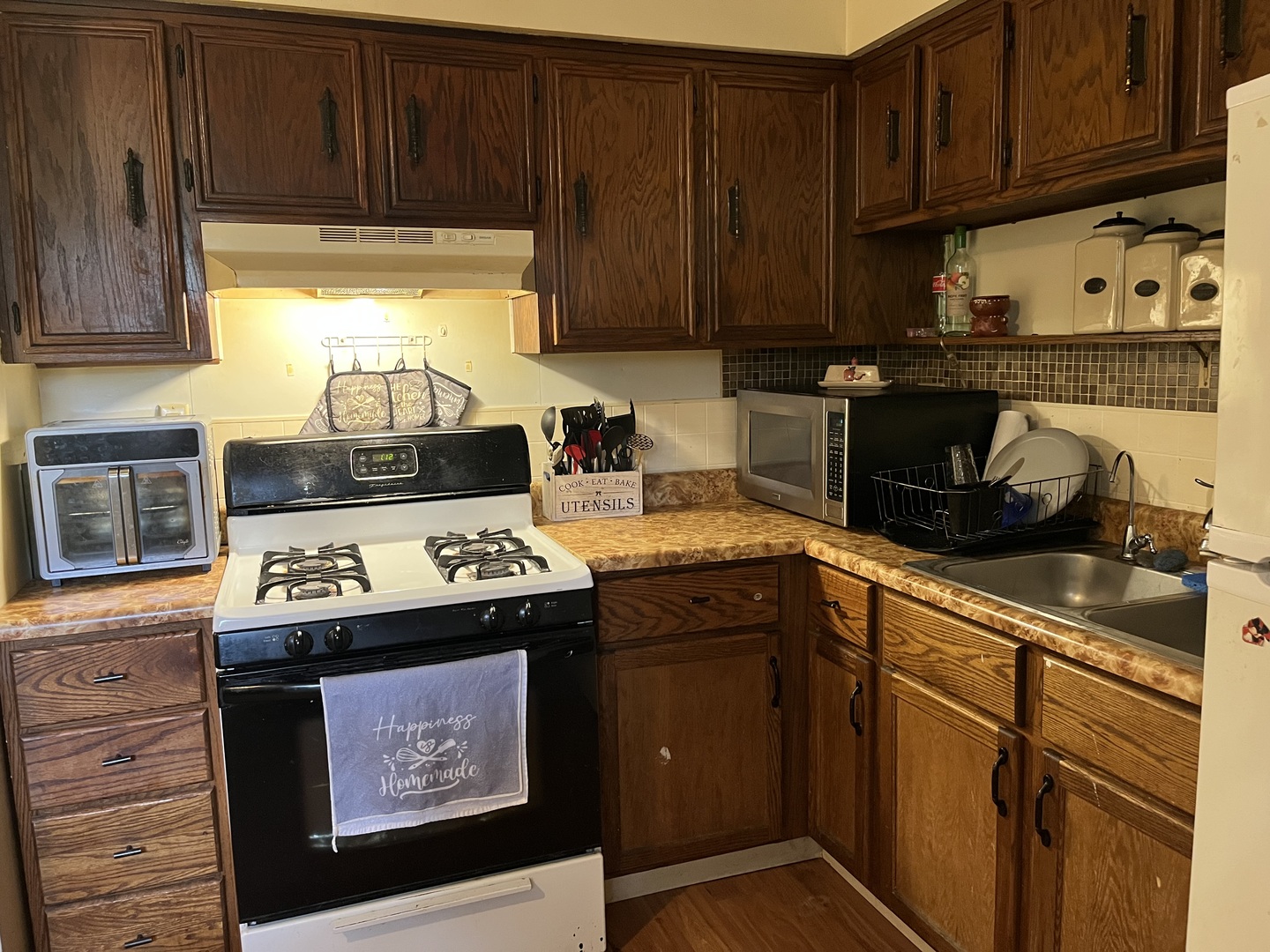 2916 Cameron Avenue Property Photo 22