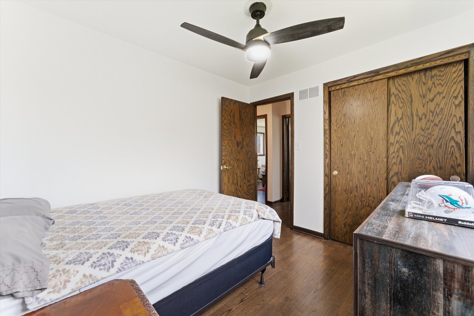 5253 S Moody Avenue Property Photo 32