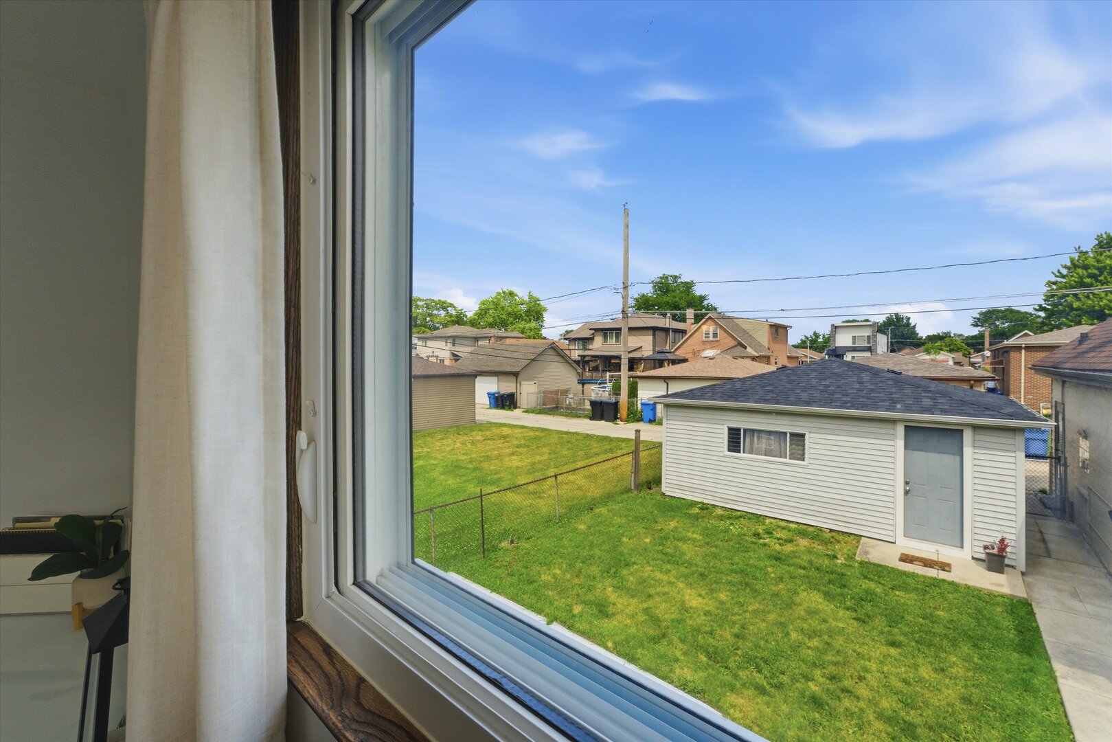5253 S Moody Avenue Property Photo 44