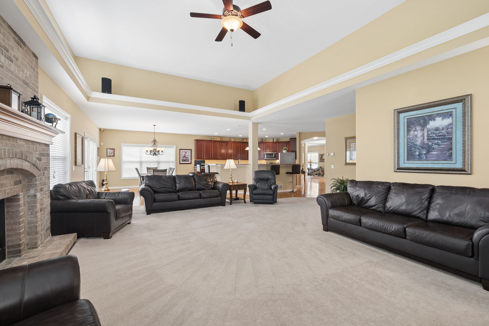 12237 Winterberry Lane Property Photo 11