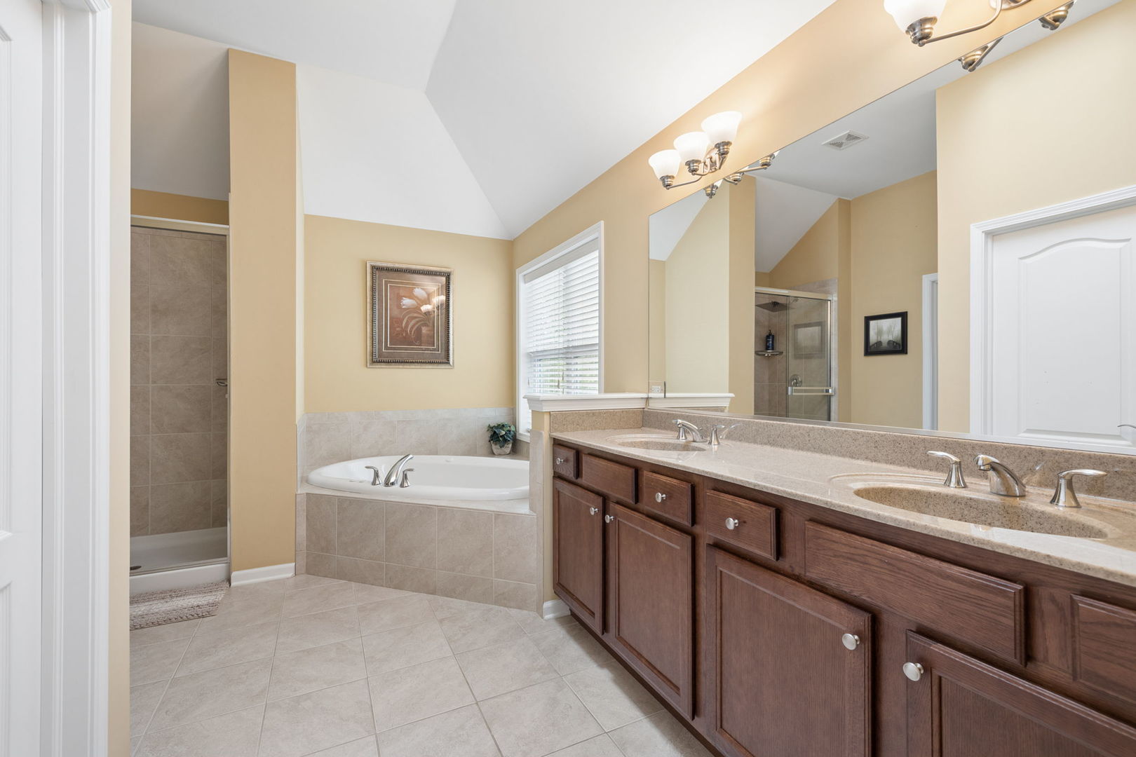 12237 Winterberry Lane Property Photo 22